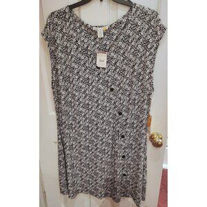 C&C California sleeveless dress. 3X Black and White